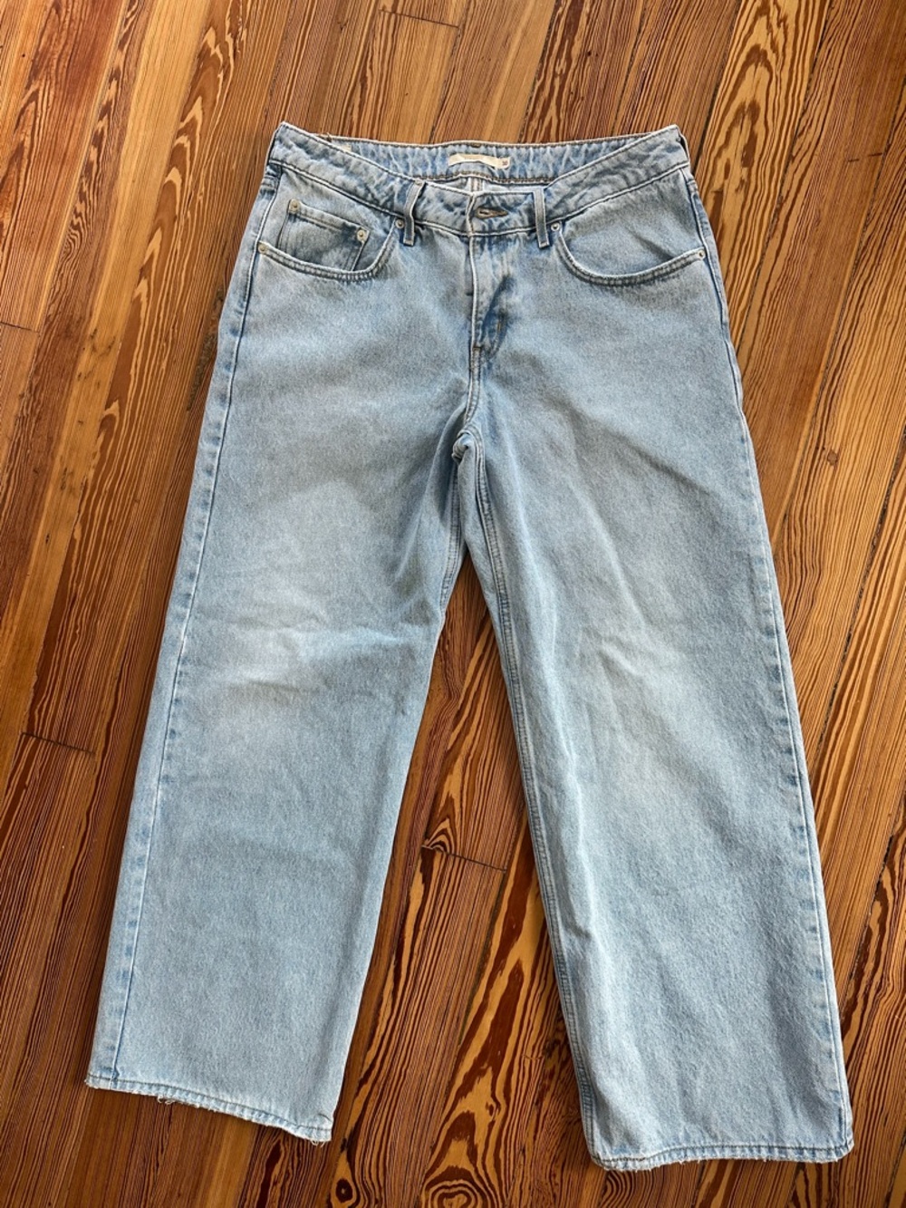 Levi's Low Loose Light Blue Wide Leg Jeans, Women’s 30x30